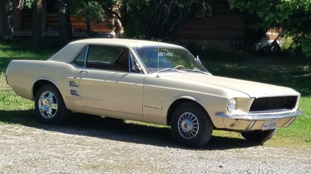 1967 Ford Mustang Deluxe