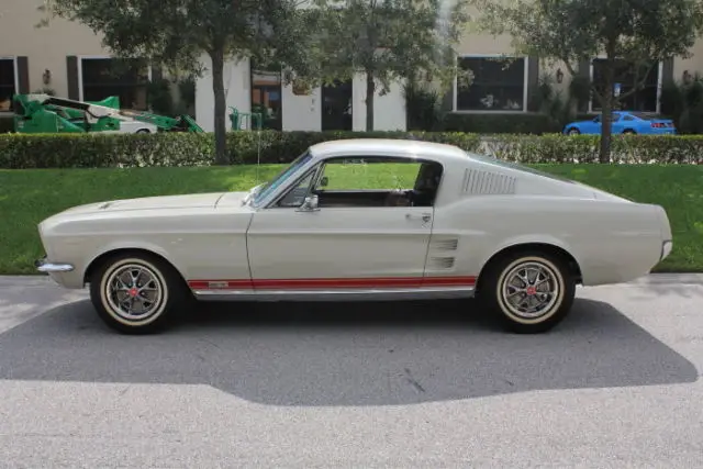 1967 Ford Mustang GT