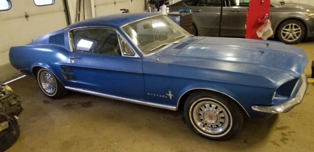 1967 Ford Mustang DELUX