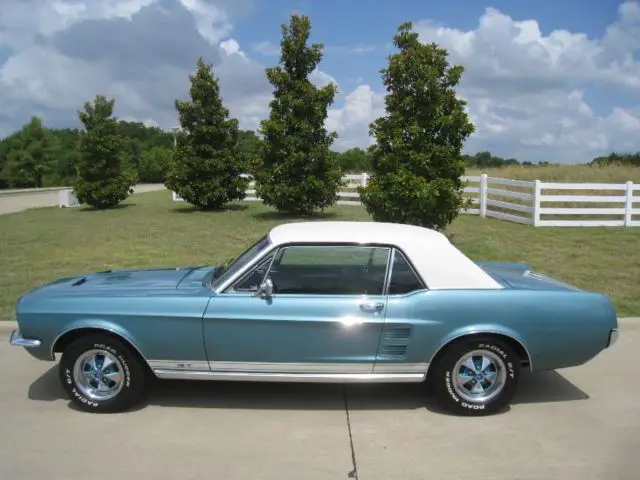 1967 Ford Mustang GT