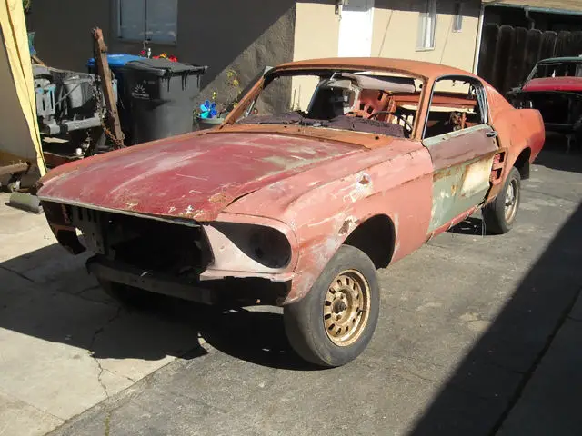 1967 Ford Mustang Base Fastback 2-Door