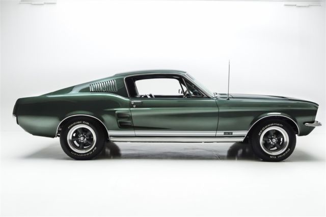 1967 Ford Mustang HiPo 289 4-Speed