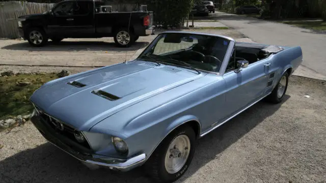 19670000 Ford Mustang GTA