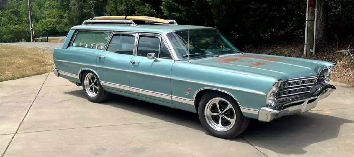 1967 Ford Station Wagon COUNTRY SEDAN