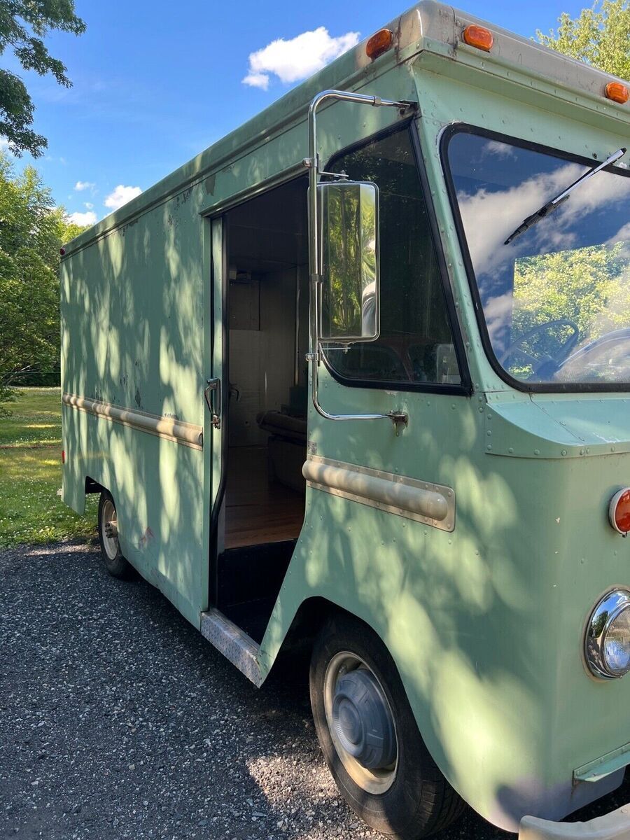 1967 Ford Van step van