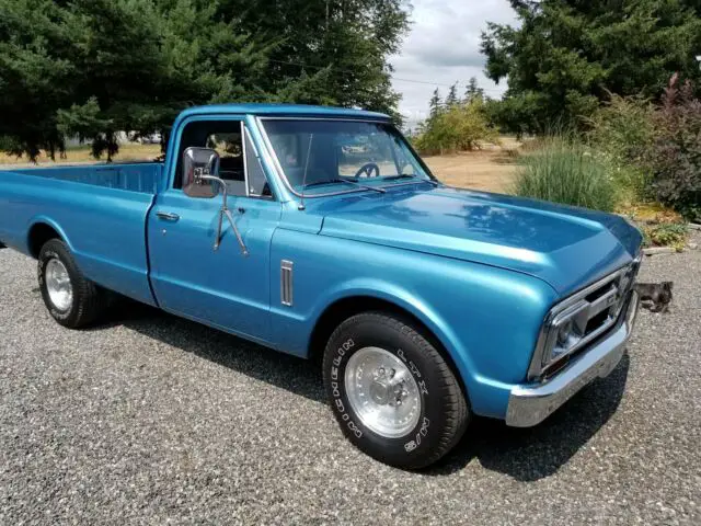 1967 GMC 2500