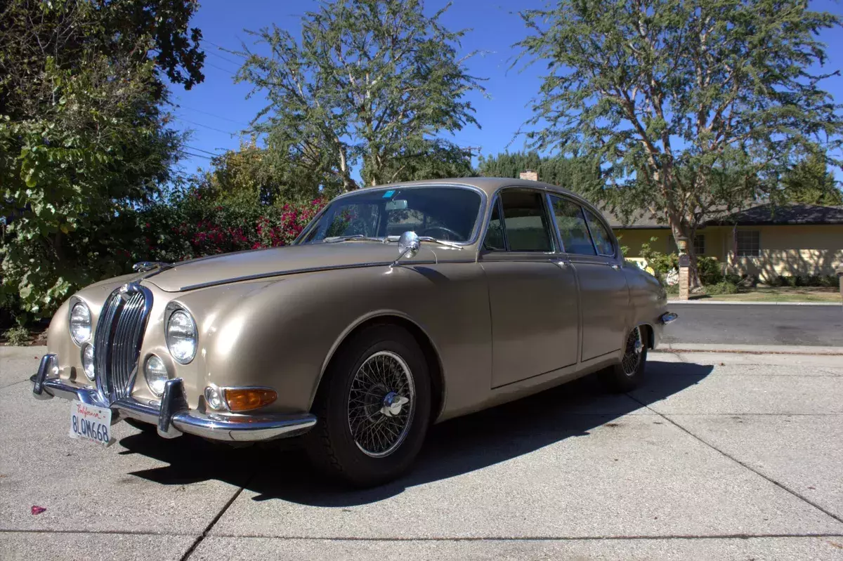 1967 Jaguar 3.8S