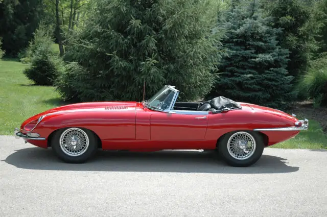 1967 Jaguar E-Type roaster convertable