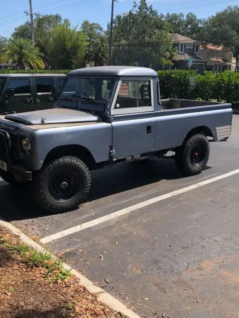 1967 Land Rover Defender