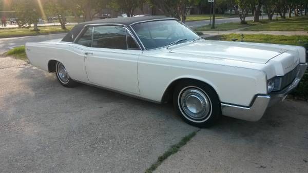 19670000 Lincoln Continental