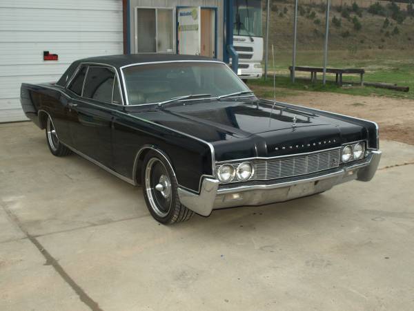 1967 Lincoln Continental