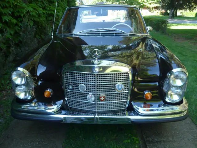 1967 Mercedes-Benz 200-Series MB Tex