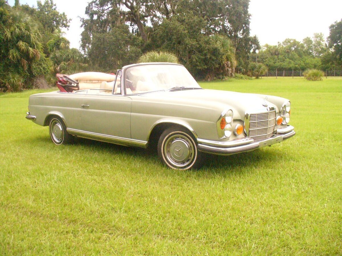 1967 Mercedes-Benz 300-Series