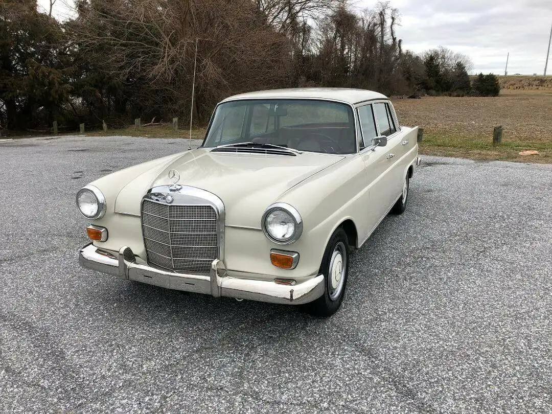 1967 Mercedes-Benz 190-Series