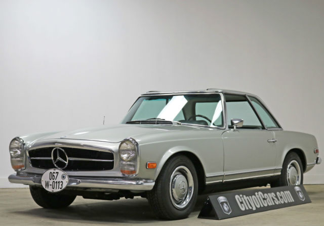 1967 Mercedes-Benz 200-Series Hard top convertible