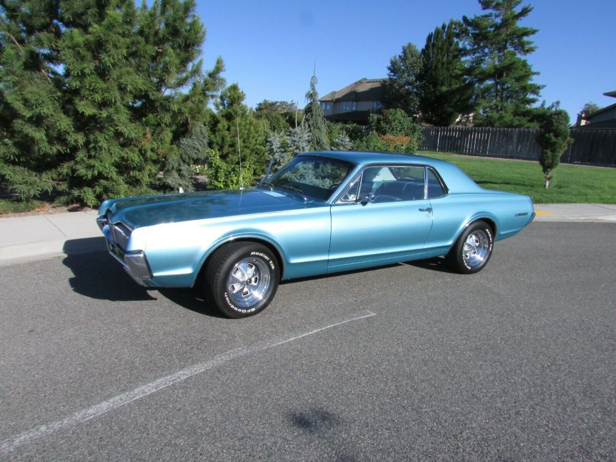 1967 Mercury Cougar