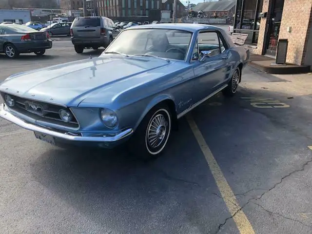 1967 Ford Mustang Deluxe