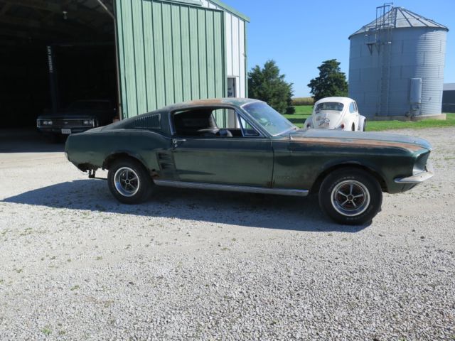1967 Ford Mustang standard