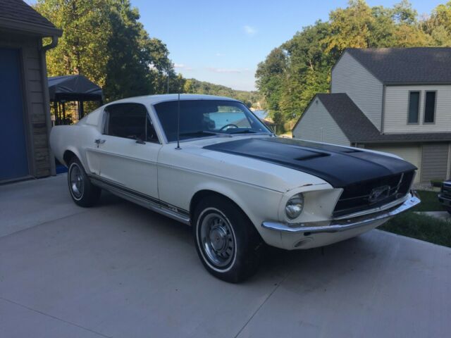 1967 Ford Mustang fastback 390