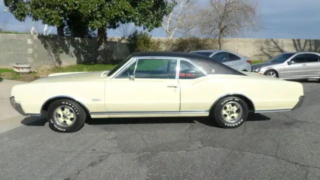 1967 Oldsmobile Cutlass Supreme