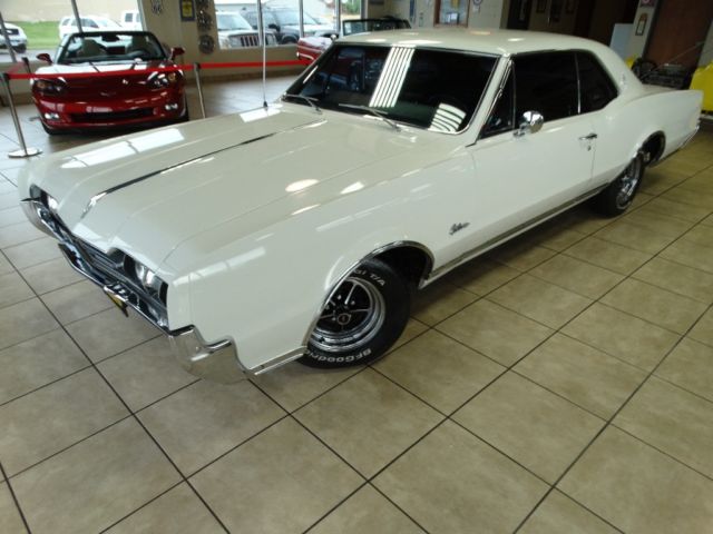 1967 Oldsmobile Cutlass