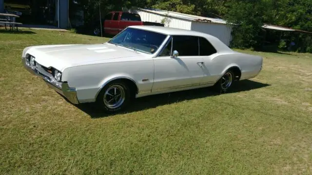 1967 Oldsmobile 442 hardtop