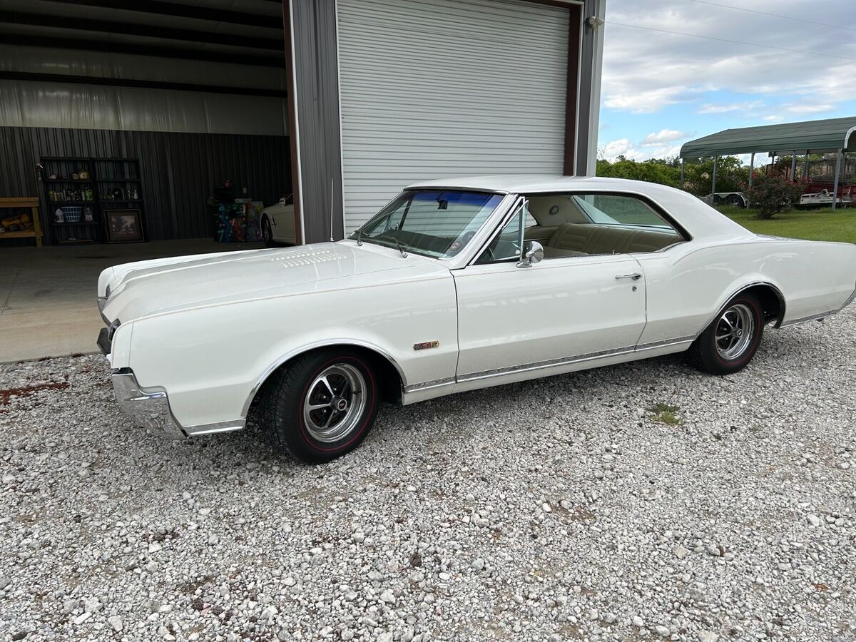 1967 Oldsmobile Cutlass