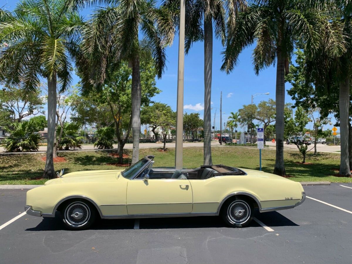 1967 Oldsmobile Cutlass CONVERTIBLE