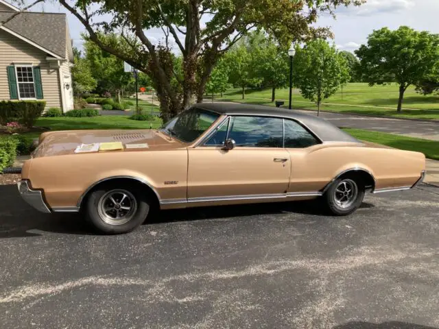 1967 Oldsmobile 442 Cutlass Supreme