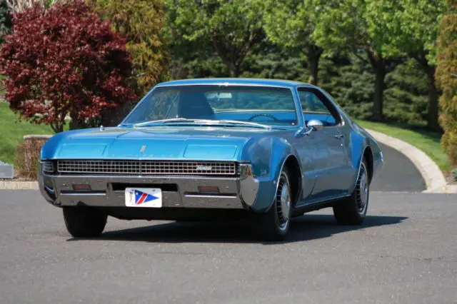 1967 Oldsmobile Toronado Toronado