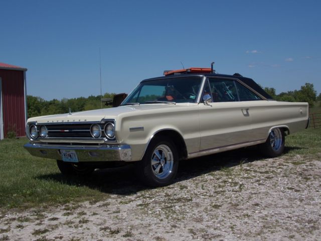 1967 Plymouth Belvedere 2