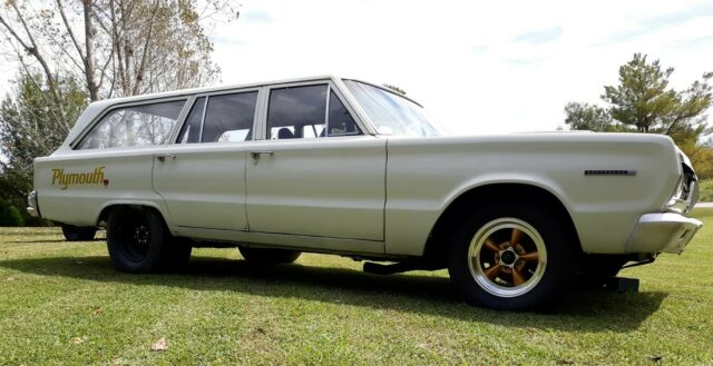 1967 Plymouth Belvedere station wagon