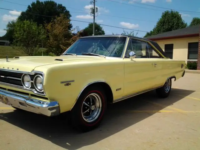 1967 Plymouth GTX GTX