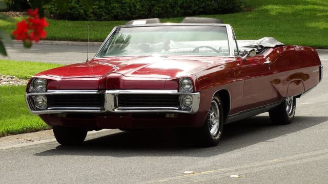 1967 Pontiac Bonneville VERY COLLECTIBLE CLASSIC 60'S AUTOMOBILE