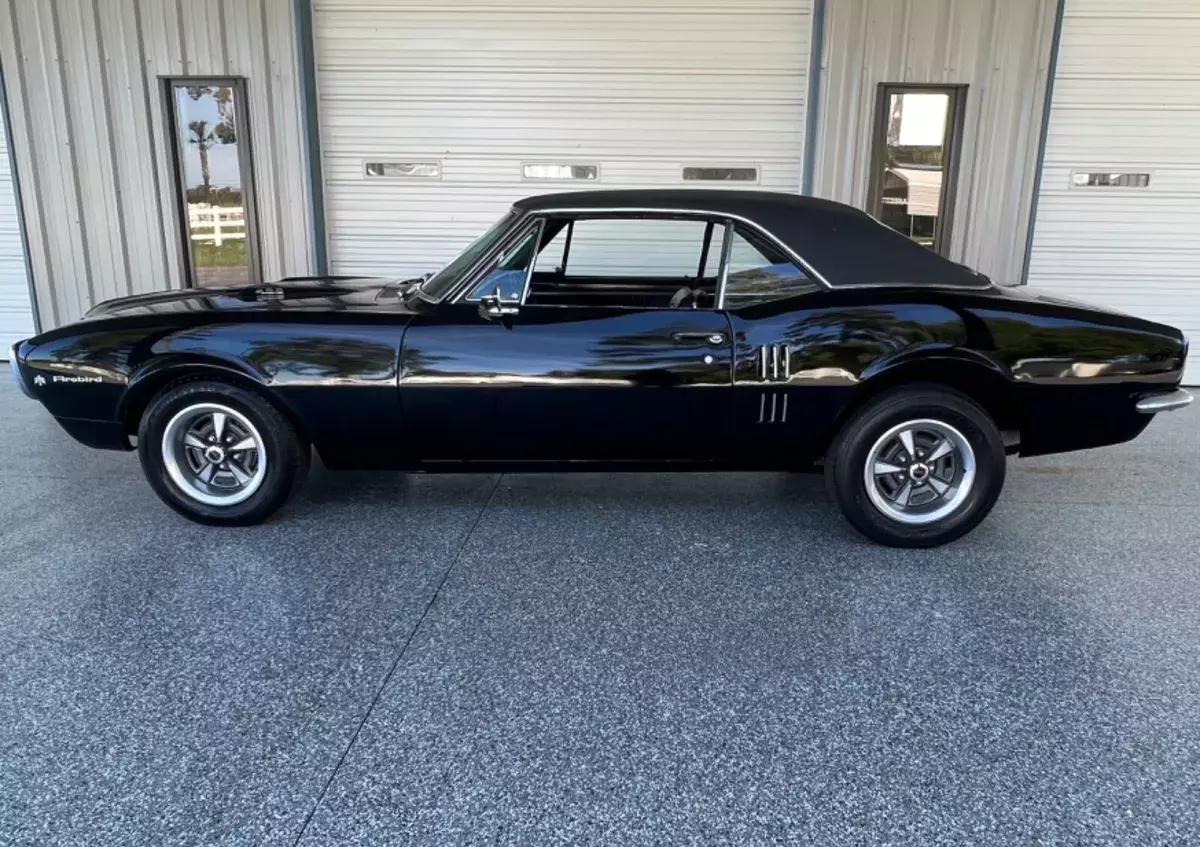 1967 Pontiac Firebird