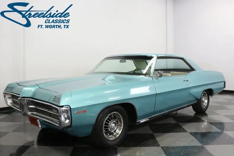 1967 Pontiac Grand Prix --