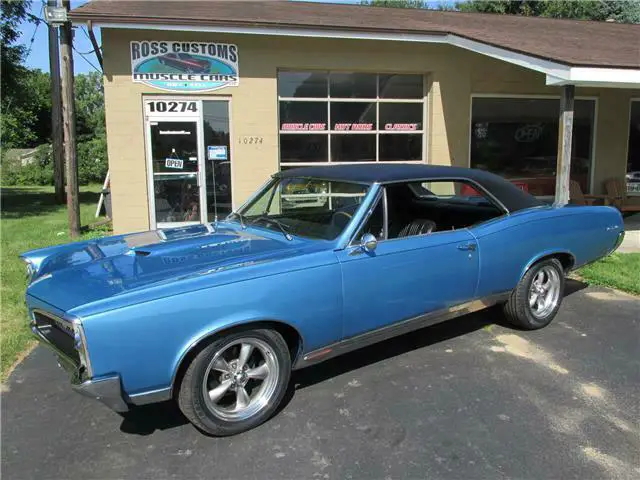 1967 Pontiac GTO --