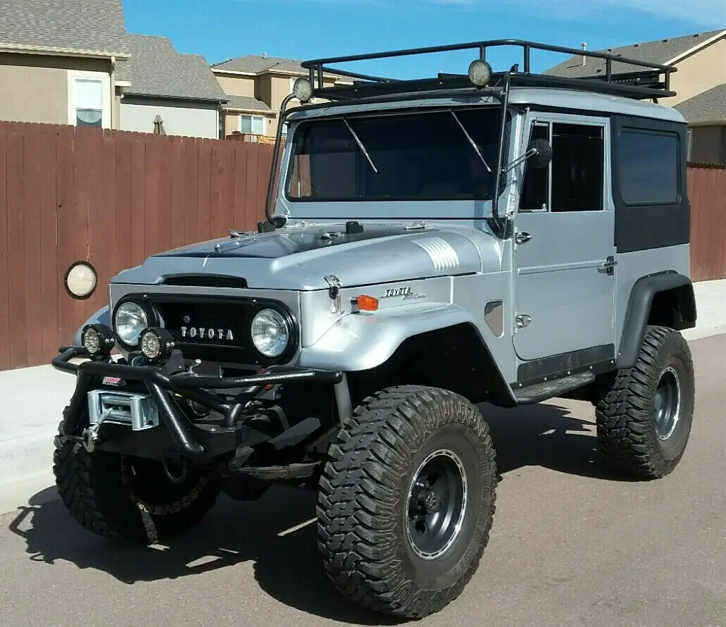 1967 Toyota FJ Cruiser FJ40 4WD 350V8 700R4 Eagle Mags Winch OEM Rack