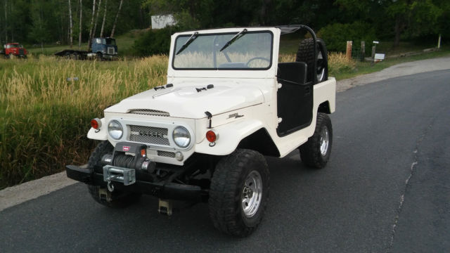 1967 Toyota Land Cruiser FJ40L