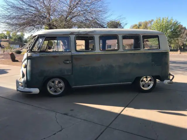 1967 Volkswagen Bus/Vanagon deluxe