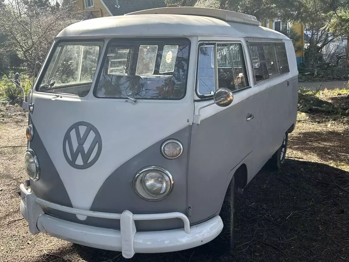 1967 Volkswagen Transporter camper