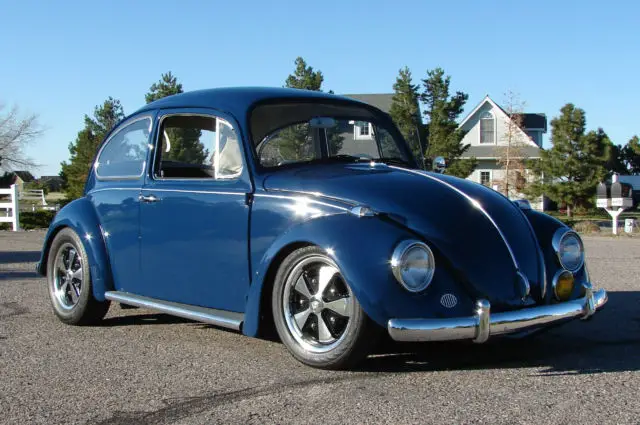 1967 Volkswagen Beetle - Classic Deluxe