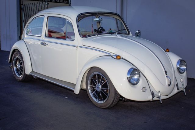 1967 Volkswagen Beetle - Classic sedan