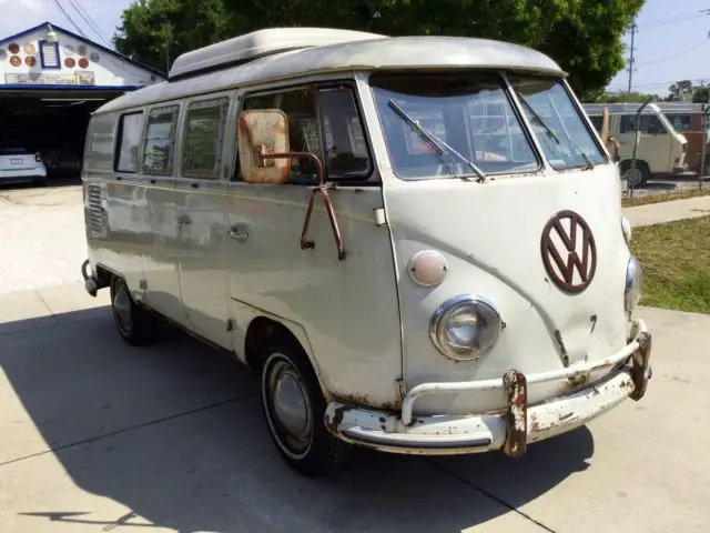 1967 Volkswagen Bus/Vanagon Westfalia