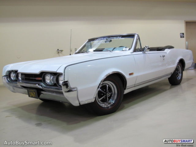 1967 Oldsmobile Cutlass SUPREME