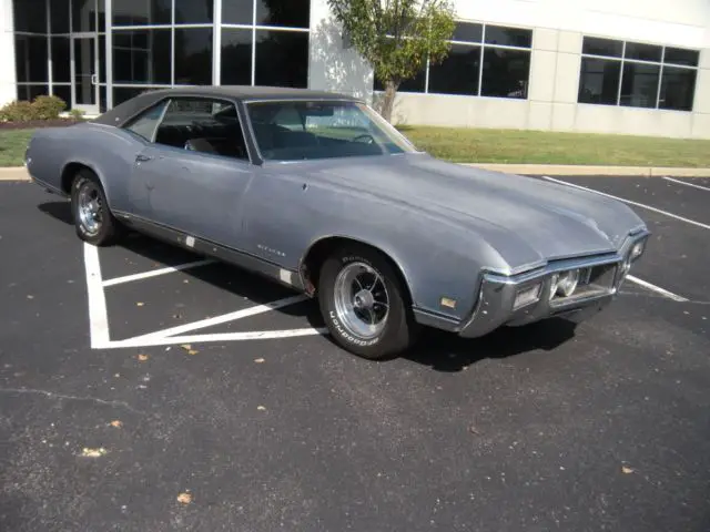 1968 Buick Riviera SPORT COUPE