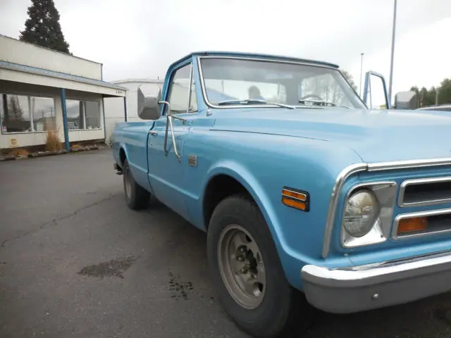 1968 Chevrolet C/K Pickup 2500 Custom