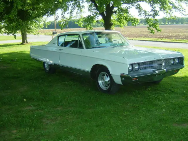 1968 Chrysler New Yorker