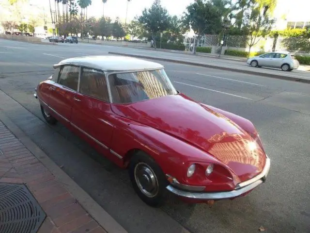 1968 CitroÃ«n DS 21 --