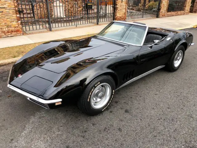 1968 Chevrolet Corvette Convertible * NO RESERVE * Triple Black * 2 Tops